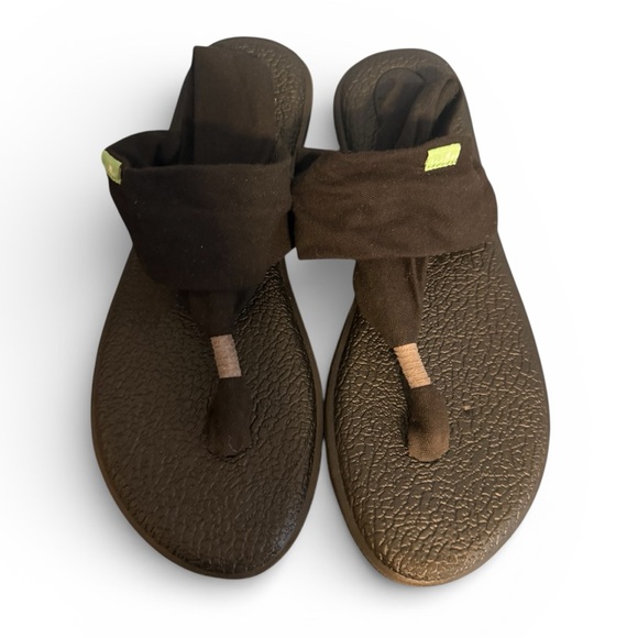 Sanuk Shoes - Women’s Black Sanuk Sandals Sz 10